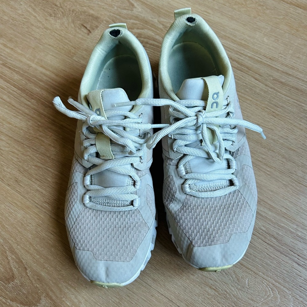 On Cloud 5 Womens 5 Haze Sand - Picture 3 of 8